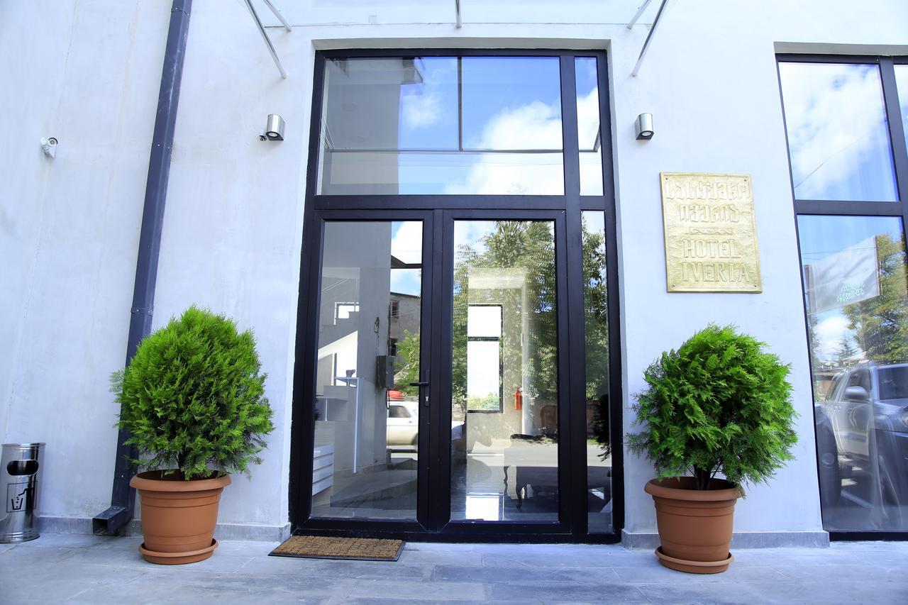 Iveria Hotel Khashuri Екстер'єр фото